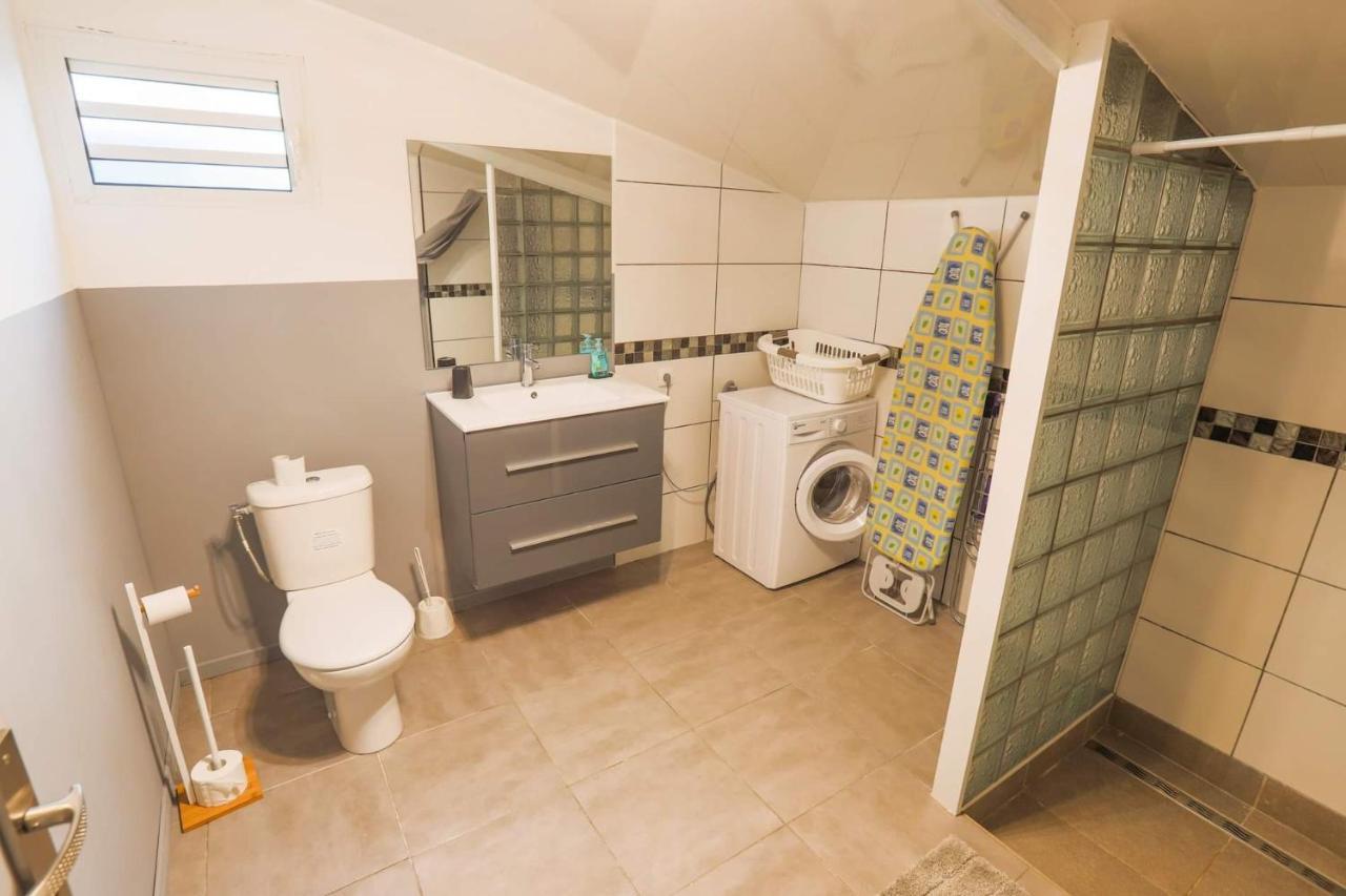 L'Avocat 1 Avec Piscine Chauffee Et Jacuzzi A Partager Villa Le Tampon Luaran gambar
